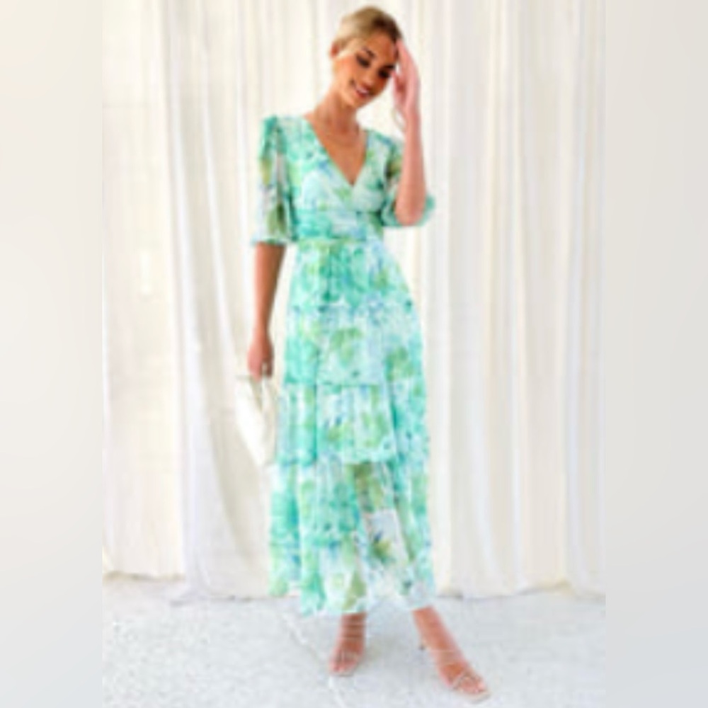 Gingham & Heels Catana Maxi Dress - Mint Floral Color (US size 8)